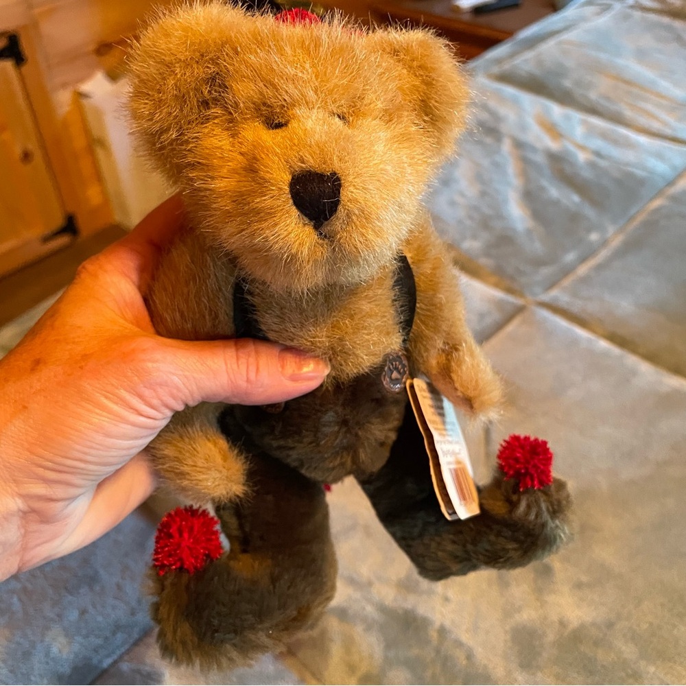 Boyd’s Teddy Bear Collection with sled - Picture 6 of 9